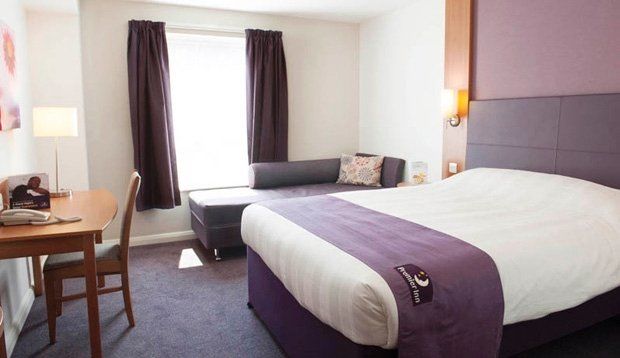 Premier Inn Dundee West Esterno foto